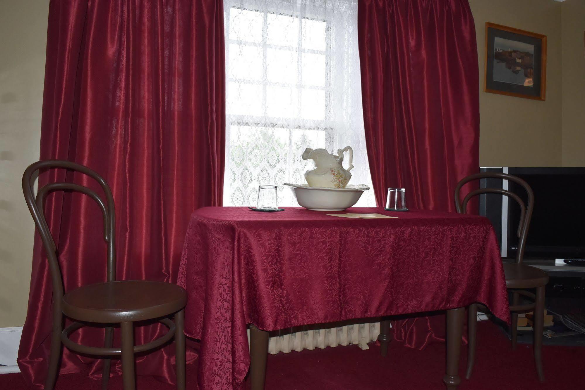 The Spaniards Room Heritage Home Spaniards Bay Екстер'єр фото
