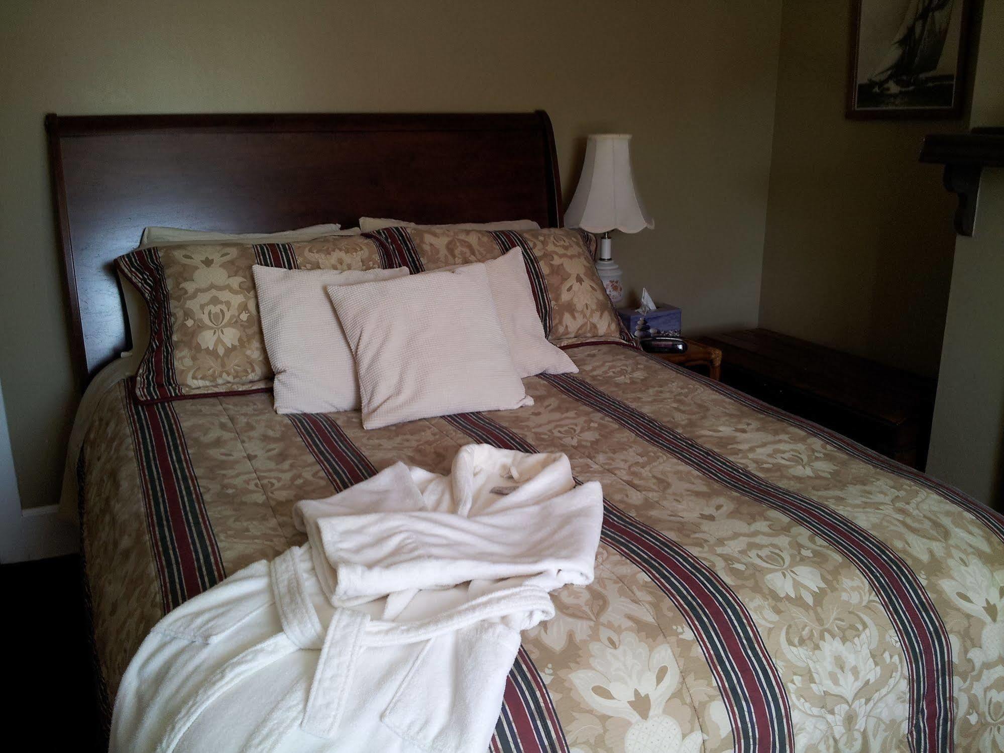 The Spaniards Room Heritage Home Spaniards Bay Екстер'єр фото