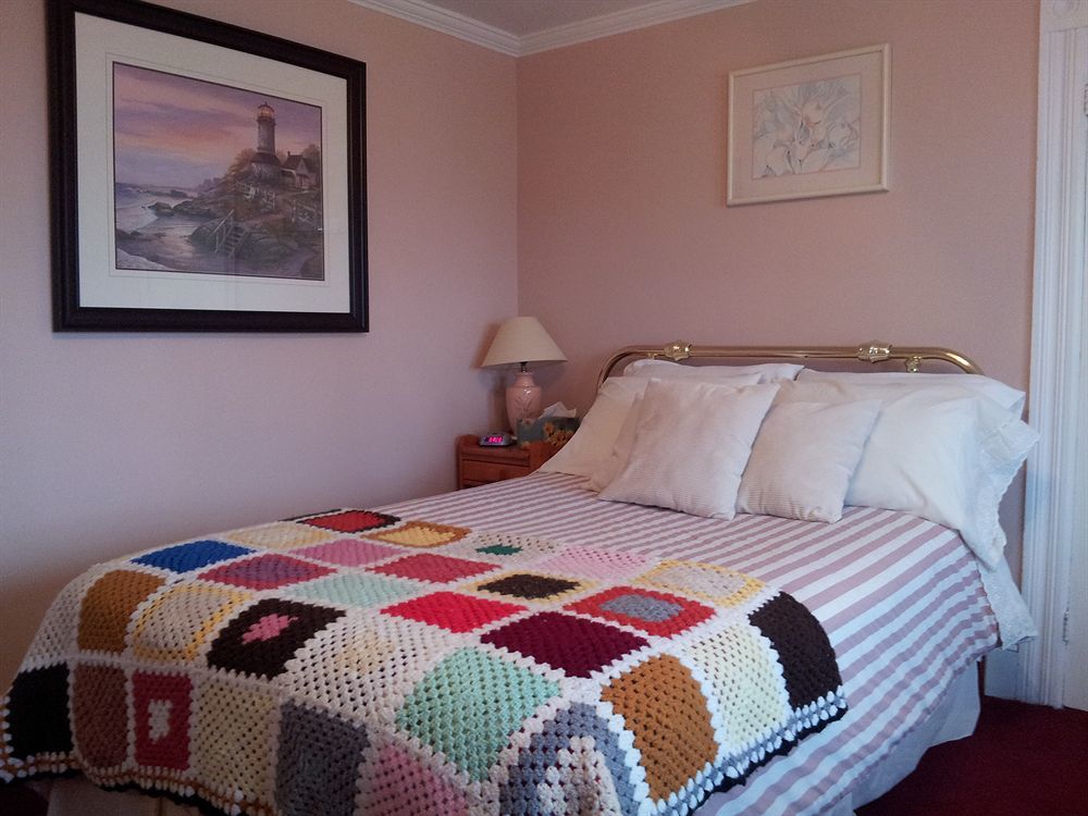 The Spaniards Room Heritage Home Spaniards Bay Екстер'єр фото